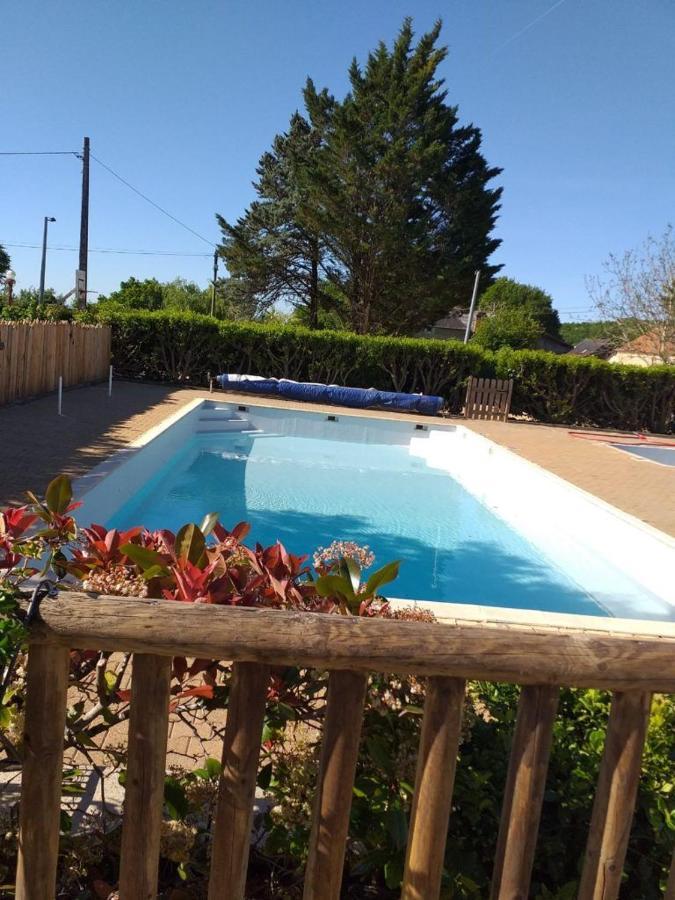 Camping Maeva Escapades Au P'Tit Bonheur Peyrillac-et-Millac Exterior foto