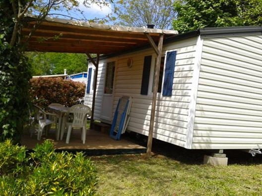 Camping Maeva Escapades Au P'Tit Bonheur Peyrillac-et-Millac Exterior foto